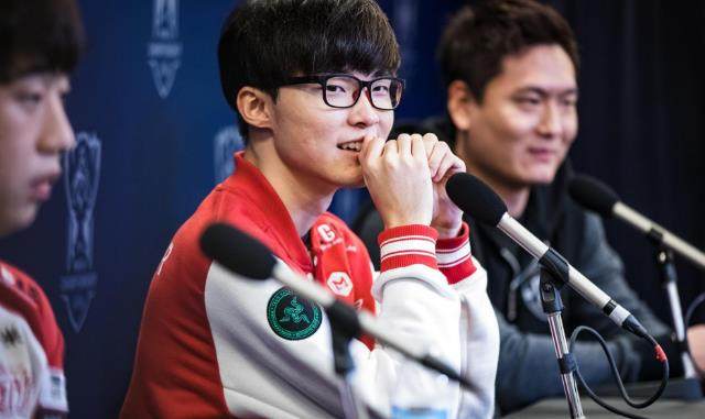 比斯利陷困境!尼克斯与骑士低薪困扰,湖人前球员未来何去何从?